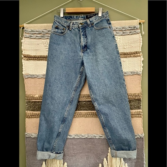 Unique Vintage Eddie Bauer Mom Jeans (6) - Picture 1 of 5